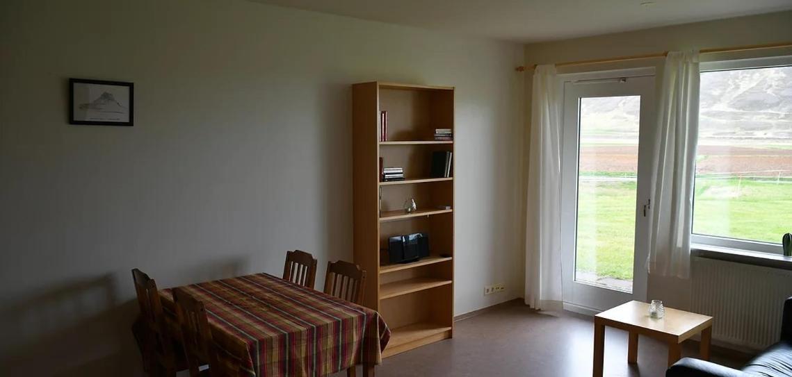 Kaffi Holar Cottages&Apartments Saudarkrokur Esterno foto